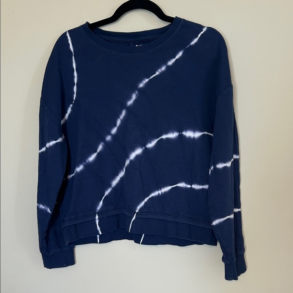 Athleta Navy and White Tie-Dye Sweatshirt